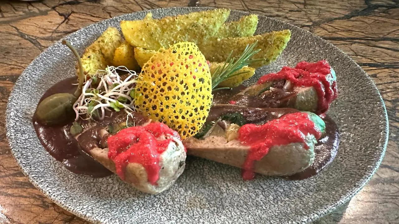 Aparthotel Guzulka & Restaurant 3*, Берлин Германия