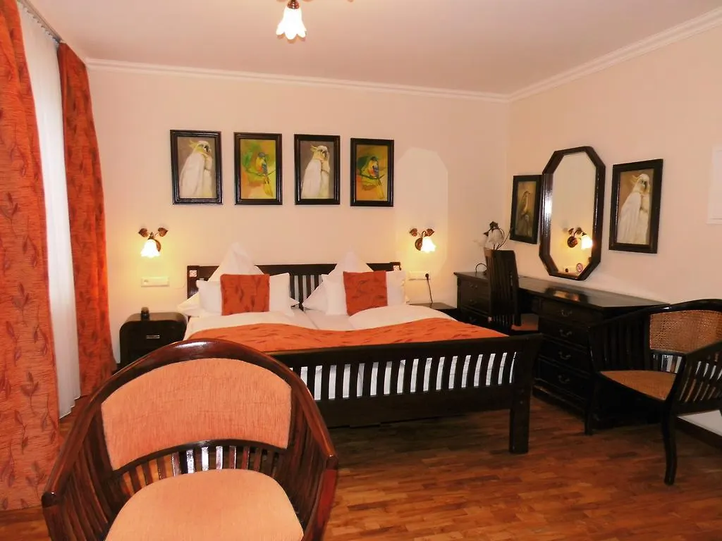 Aparthotel Guzulka & Restaurant 3*, Берлин