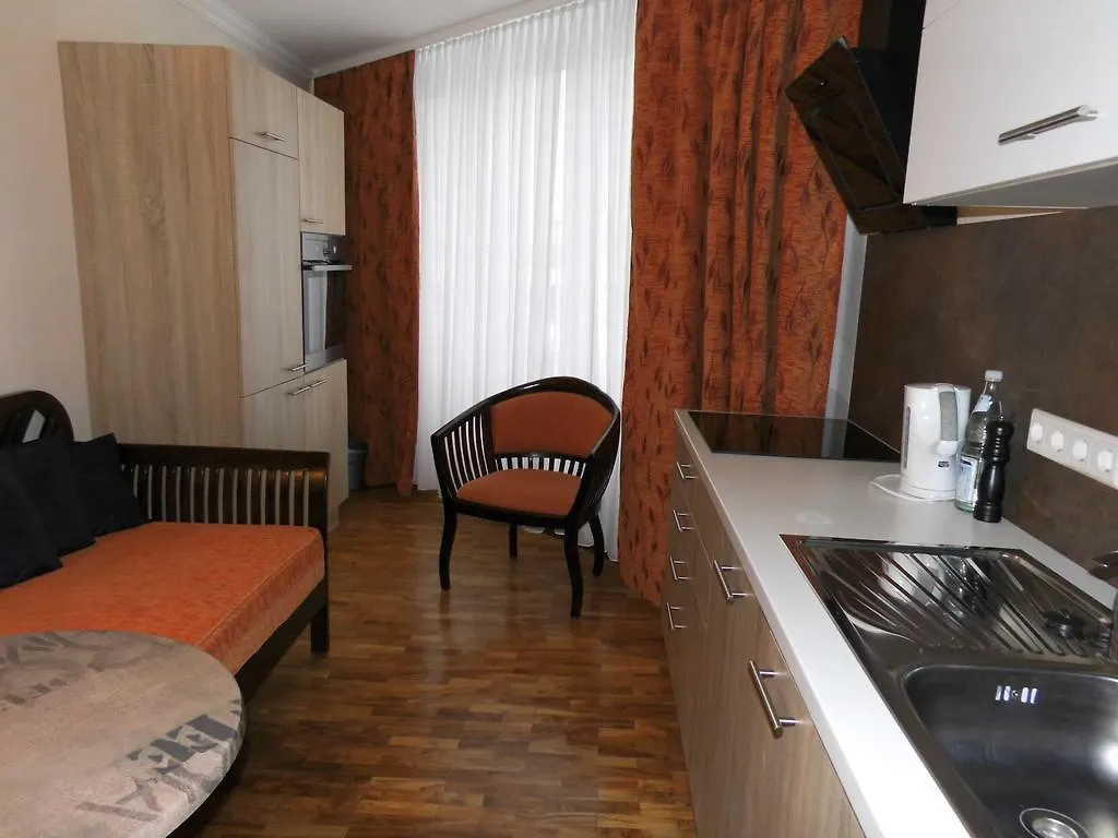 Aparthotel Guzulka & Restaurant Berlino