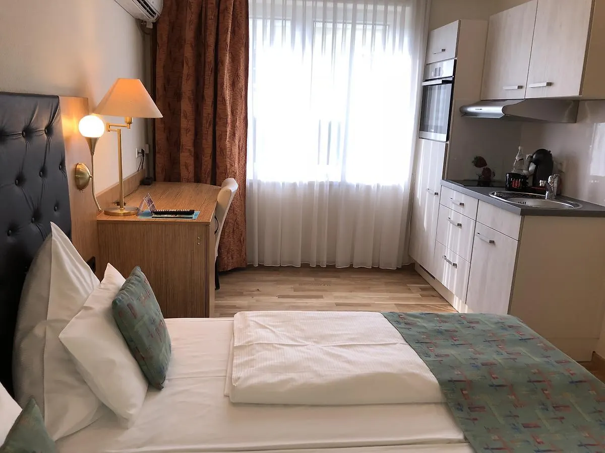 Aparthotel Guzulka & Restaurant Berlino